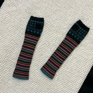 Wrist and Arm Gloves